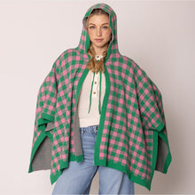 Load image into Gallery viewer, “Pretty Girl 💕💚 Checkered &amp; Houndstooth Ponchos &amp; Cape”- Pre Order