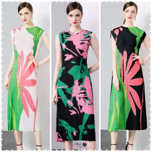 Load image into Gallery viewer, “AKAstract 💕💚” Dresses