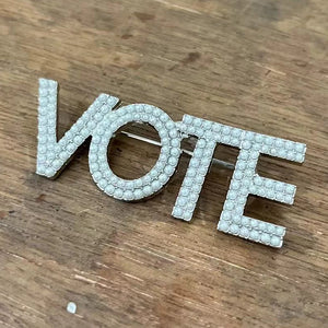 AKA 💕💚 All Pearl VOTE Brooch