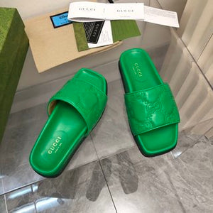 GG 💕💚 Matelassé Leather Slides